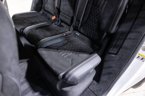 2023 Lamborghini Urus Performante