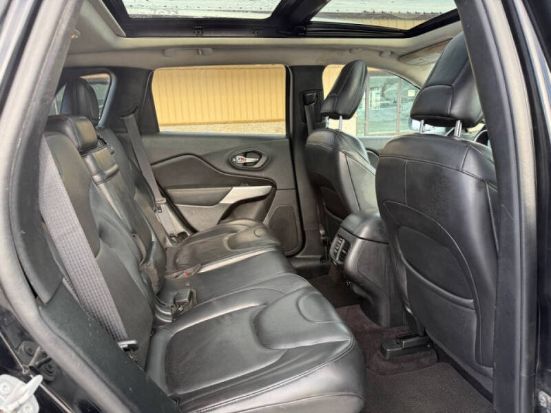 2018 Jeep Cherokee Overland