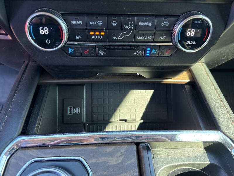 2020 Ford Expedition Platinum