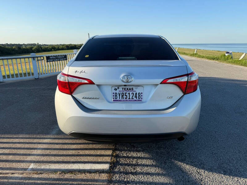 2016 Toyota Corolla LE