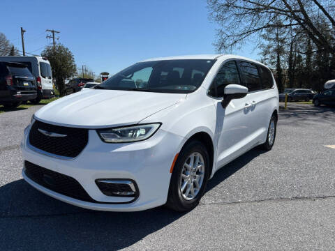 2023 Chrysler Pacifica Touring