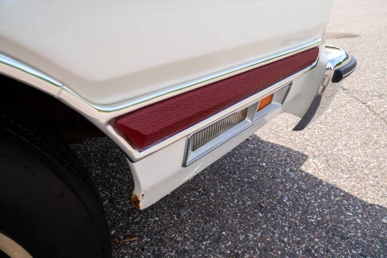 1976 Ford Thunderbird