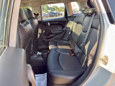 2017 MINI Hardtop 4 Door Cooper S