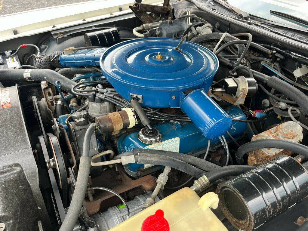 1976 Lincoln Continental 72