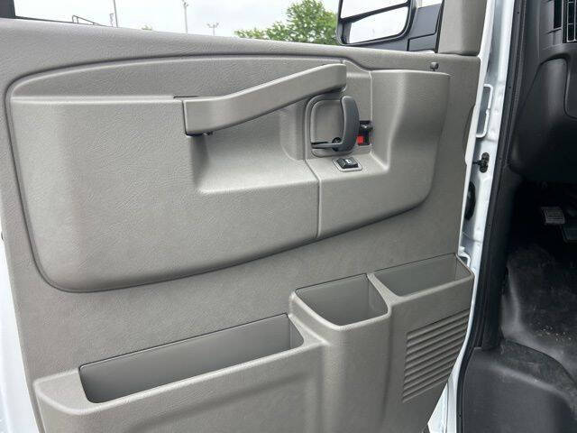 2026 Chevrolet Express 2500