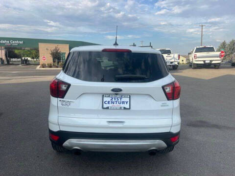 2019 Ford Escape SE