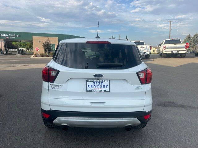 2019 Ford Escape SE