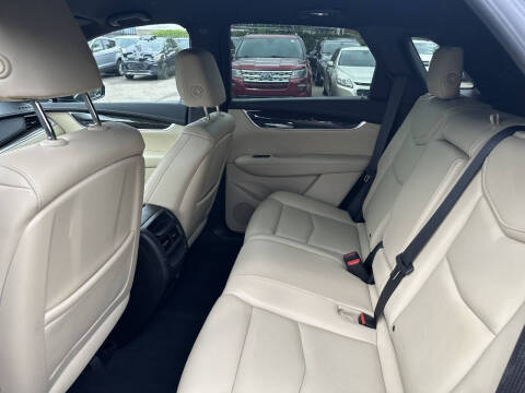 2018 Cadillac XT5