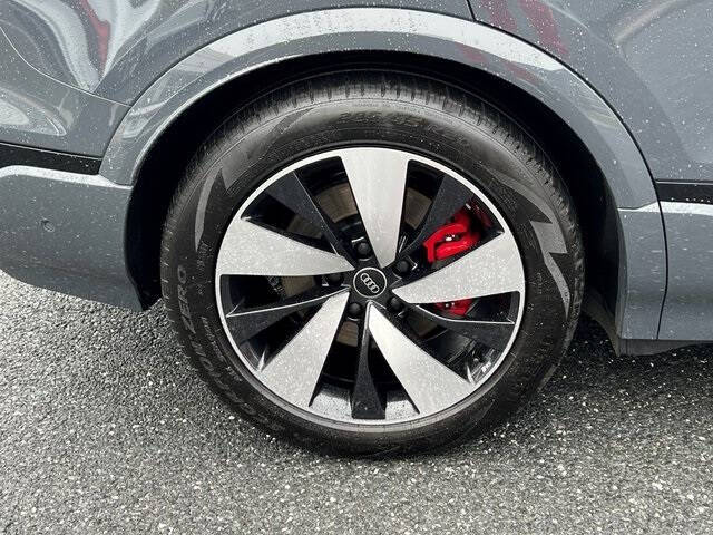 2025 Audi SQ6 e-tron quattro Prestige