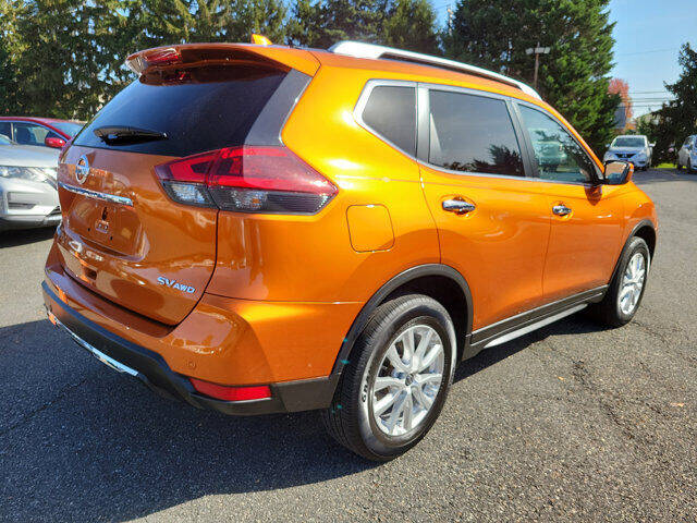 2020 Nissan Rogue SV