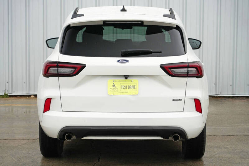 2024 Ford Escape Hybrid ST-Line Select