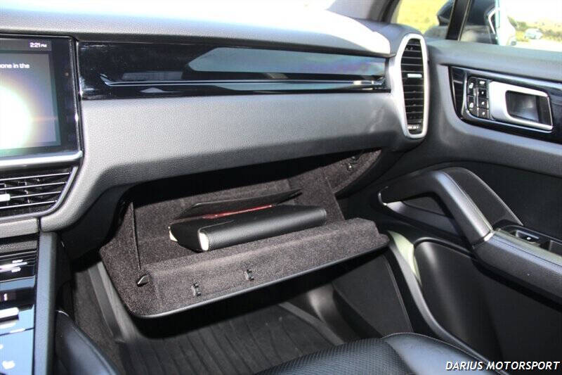 2019 Porsche Cayenne S