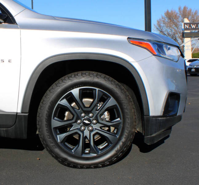 2021 Chevrolet Traverse RS