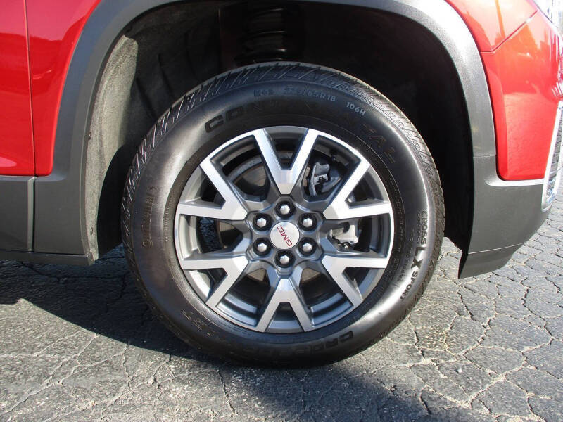 2023 GMC Acadia SLE