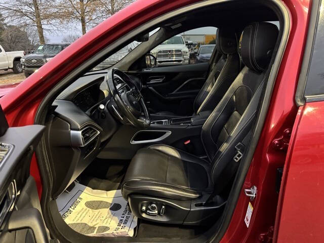 2019 Jaguar F-PACE S