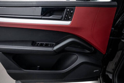 2025 Porsche Cayenne