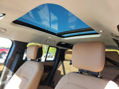 2026 Land Rover Defender 110 P300 S