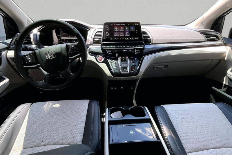 2025 Honda Odyssey Elite
