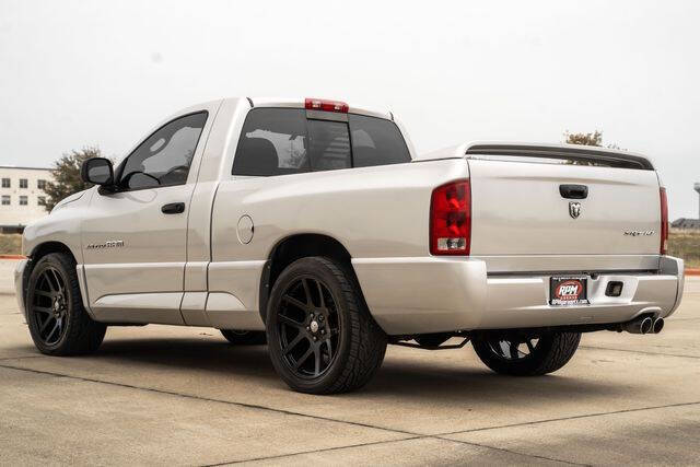2005 Dodge Ram 1500 SRT-10