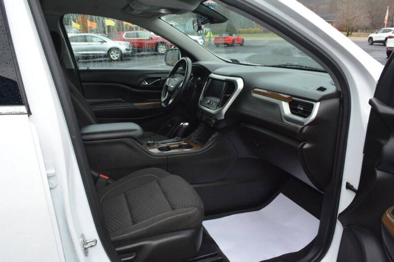 2018 GMC Acadia SLE-2