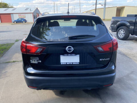 2018 Nissan Rogue Sport SV