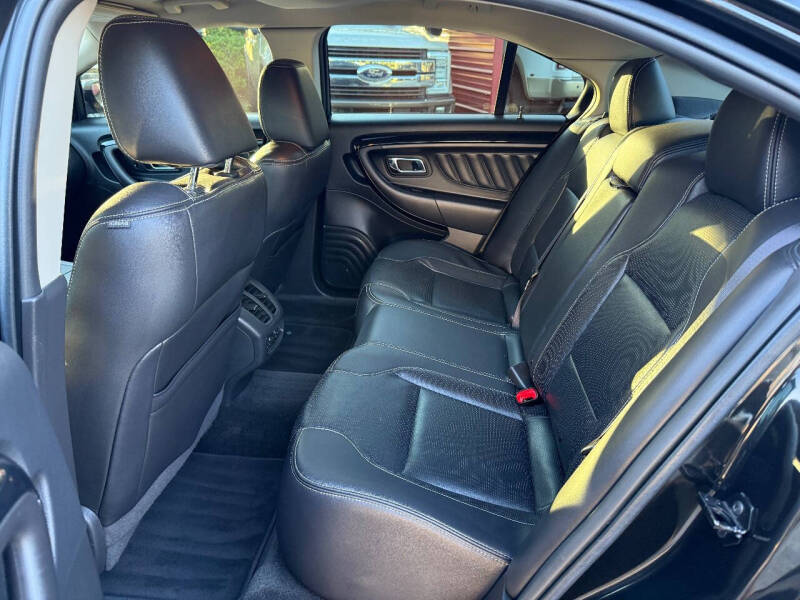 2011 Ford Taurus Limited