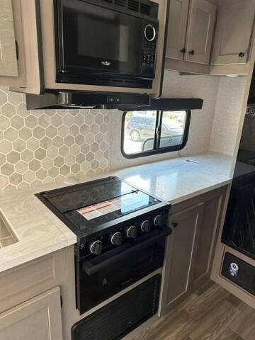 2024 Starcraft RV Super Lite