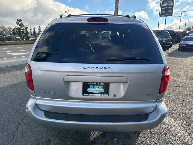 2005 Dodge Caravan SXT