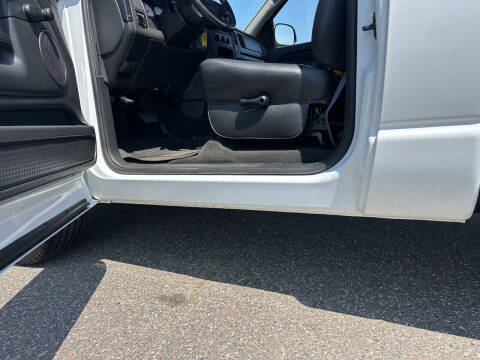 2002 Dodge Ram 1500 ST