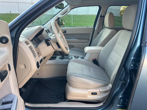 2011 Ford Escape XLT
