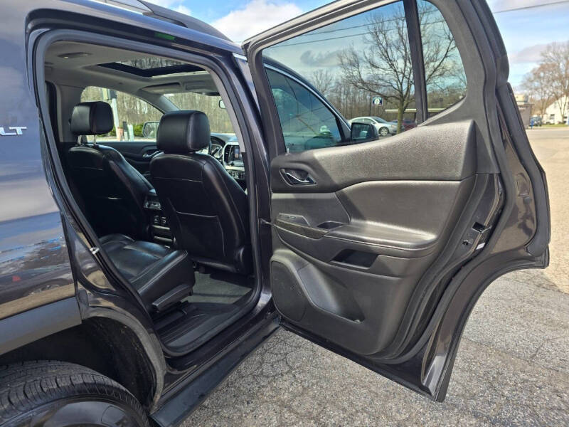 2019 GMC Acadia SLT-1