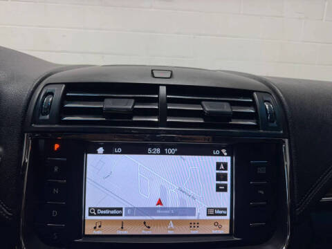2017 Lincoln Continental Select