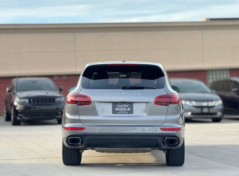 2016 Porsche Cayenne