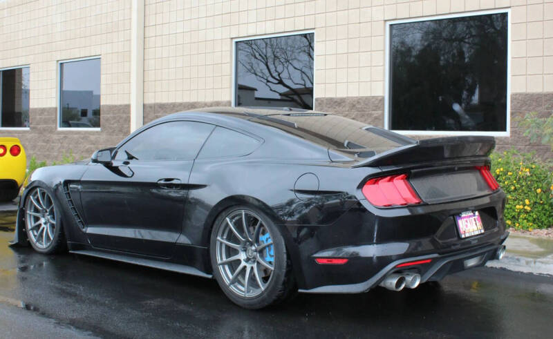 2020 Ford Mustang