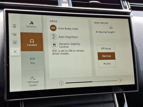 2026 Land Rover Range Rover Velar P250 Dynamic SE