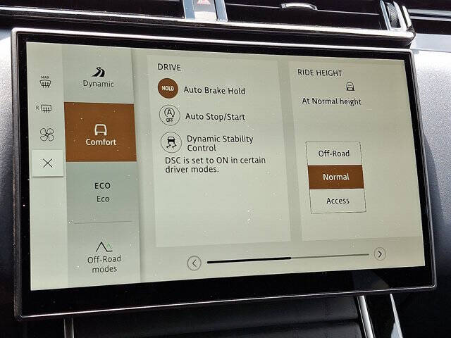 2026 Land Rover Range Rover Velar P250 Dynamic SE