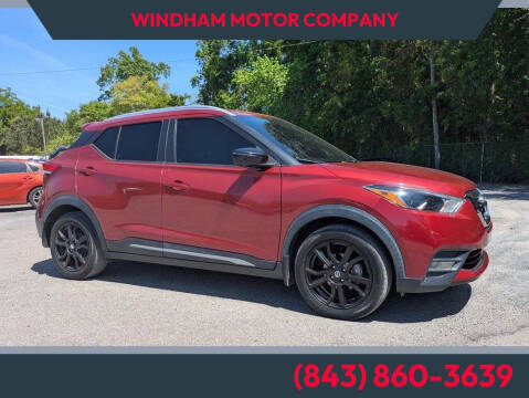 2020 Nissan Kicks SR