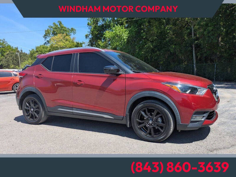 2020 Nissan Kicks SR