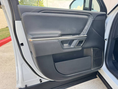 2022 Rivian R1S Launch Edition