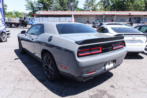 2019 Dodge Challenger SXT