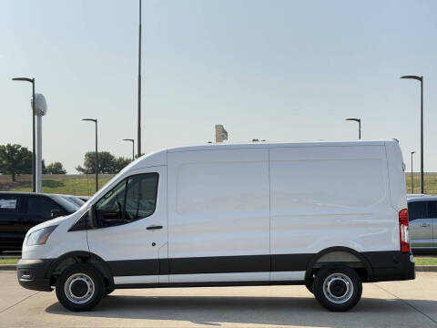 2025 Ford Transit 250