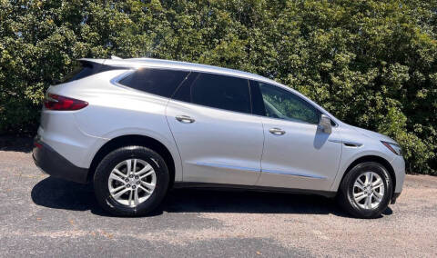 2020 Buick Enclave Essence