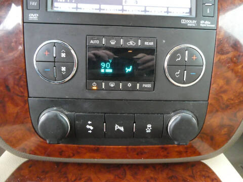 2013 Chevrolet Suburban LTZ