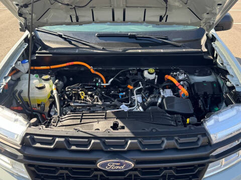 2024 Ford Maverick XLT