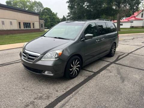 2007 Honda Odyssey for sale at The Car Mart in Milford IN
