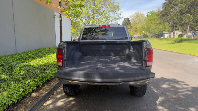 2012 RAM 3500 ST