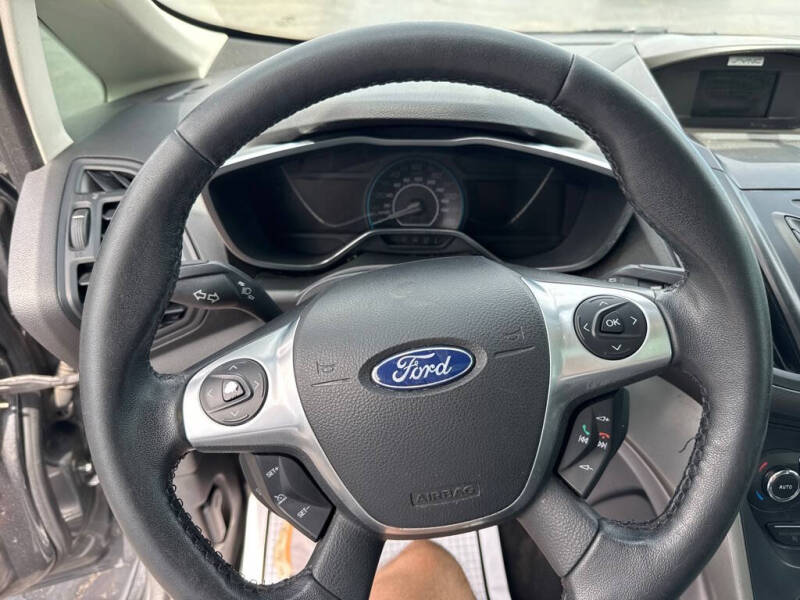 2016 Ford C-MAX Hybrid SE