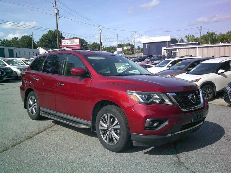 2019 Nissan Pathfinder SL
