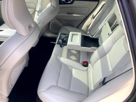 2020 Volvo XC60 T5 Inscription