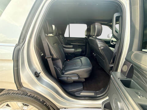 2023 Ford Expedition Platinum